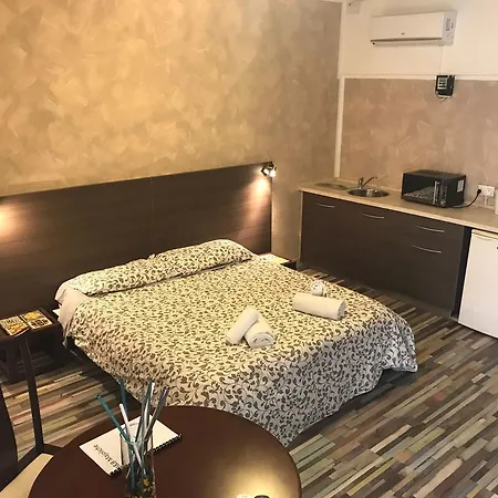 فندق مبيت وإفطار Majoliche
